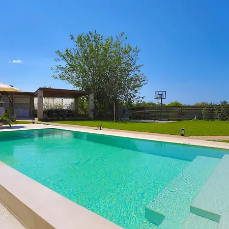 Teresa Villa Roda (Corfu)