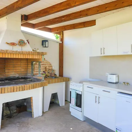 Teresa Villa Roda (Corfu)